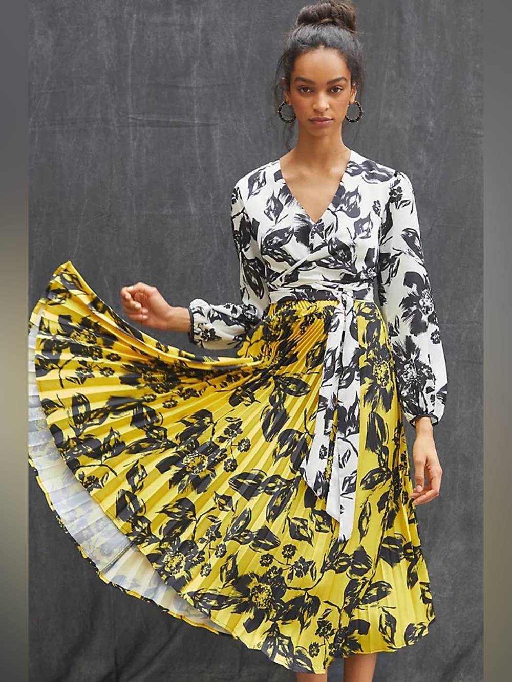 Delfi Floral Midi Dress Size XS